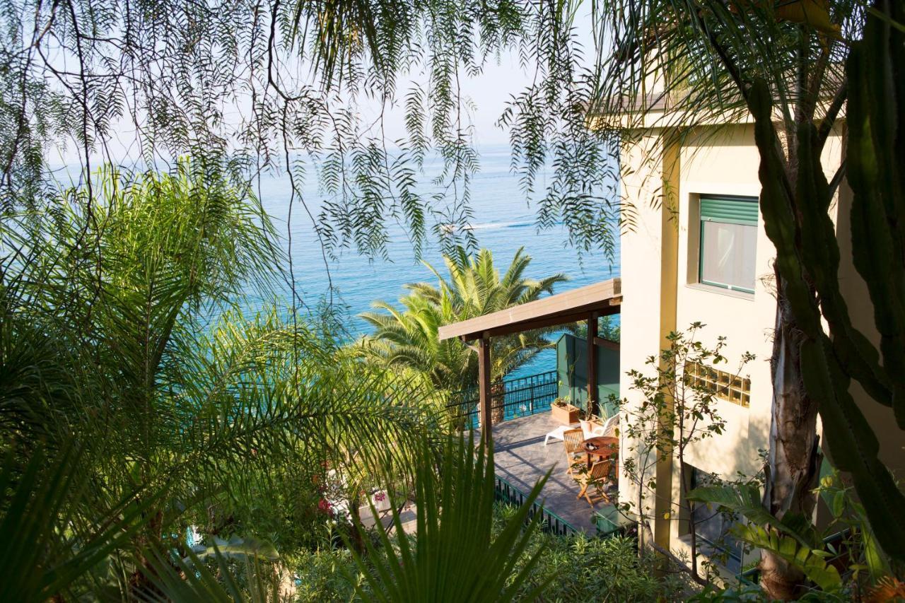 Villa Anita Apartments Capo dʼOrlando Zewnętrze zdjęcie